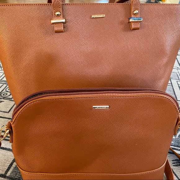 3 piece tote bag set, shoulder bag and clutch. NWOT - Picture 4 of 16